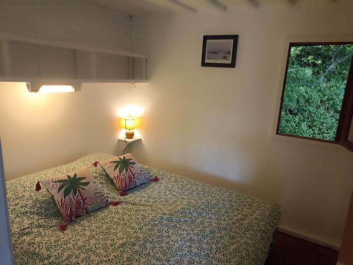 Location de vacances pour 4 personnes, avec terrasse ainsi que jardin et piscine, animaux acceptés à Guern - 4