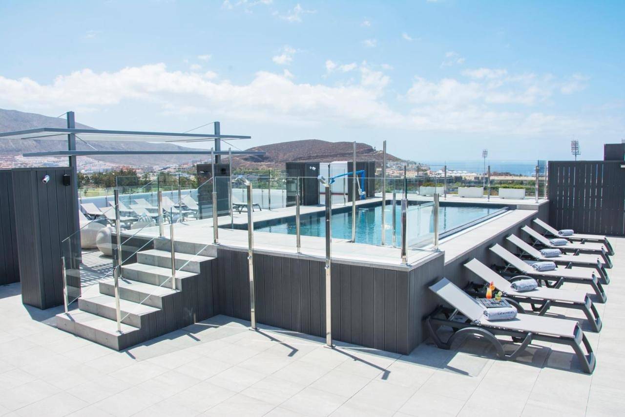 Hôtel pour 10 personnes avec terrasse in Playa de las Américas, Arona