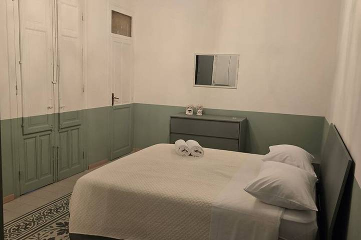 B&b for 5 people in Palermo