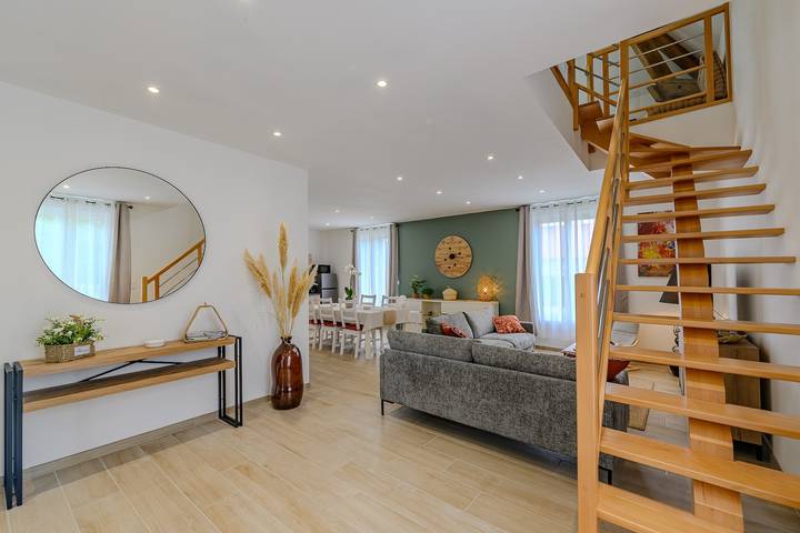 Ferienhaus für 5 Personen mit Terrasse in Maissemy, Aisne