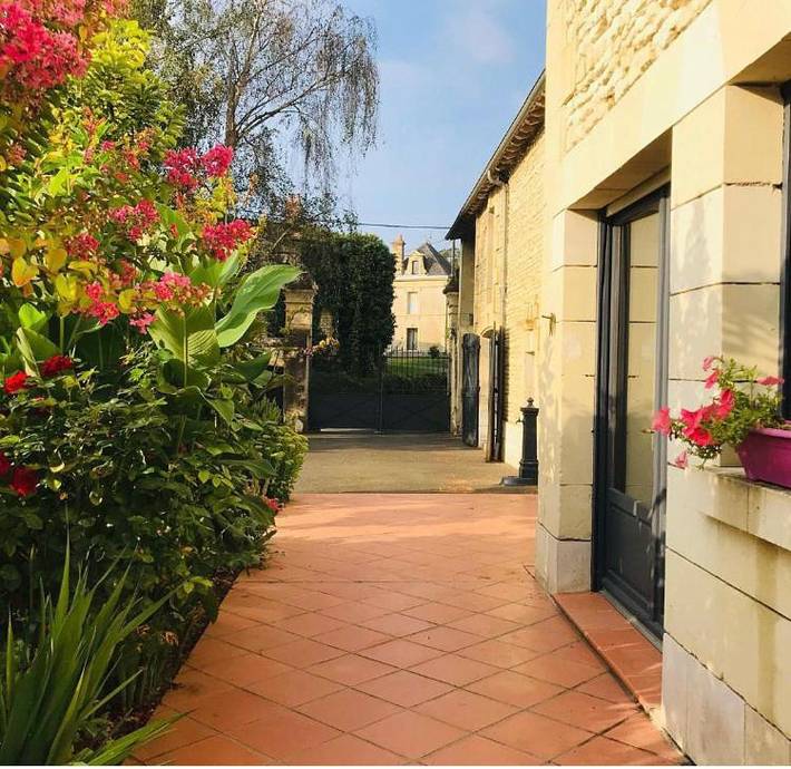 Chambre d’hôte pour 3 personnes, avec vue et jardin dans les Deux-Sèvres - 3