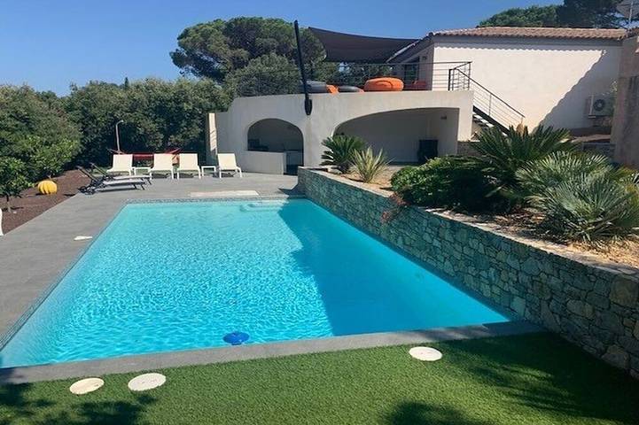 Villa pour 8 personnes, avec piscine à Bormes-les-Mimosas