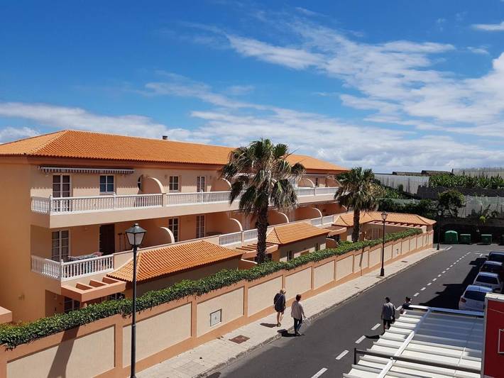 Ferienwohnung für 6 Personen, mit Balkon und Terrasse sowie Ausblick in La Caleta de Interián - 2