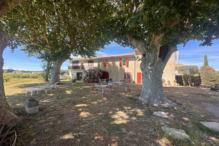 Location de vacances pour 6 personnes, avec jardin à Aigues-Mortes - 3