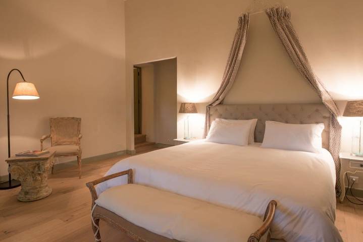 Location de vacances pour 18 personnes, avec jardin, adapté aux familles à Noves - 4