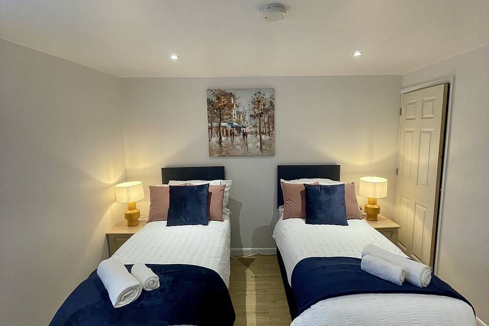 Strassenblick-Ferienhaus-Eigenes Badezimmer in Cheltenham, Gloucestershire