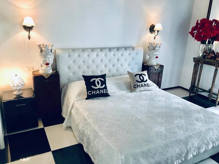 Location de vacances pour 3 personnes, avec Balcon et Terrasse à Acquaviva delle Fonti
