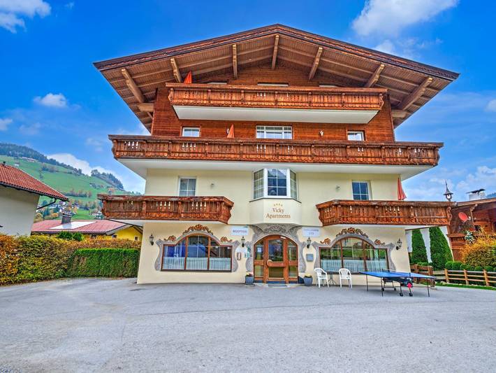 Vakantieappartement voor 6 personen, with Balkon and Terras as well as Tuin and Sauna in Niederau