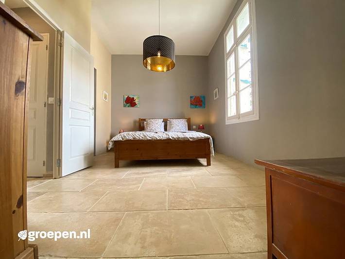 Location de vacances pour 8 personnes, avec terrasse et balcon/terrasse à Roujan - 4