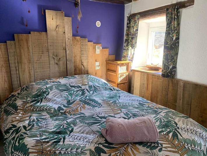 Gîte pour 2 personnes, avec vue et jardin, adapté aux familles dans Massals