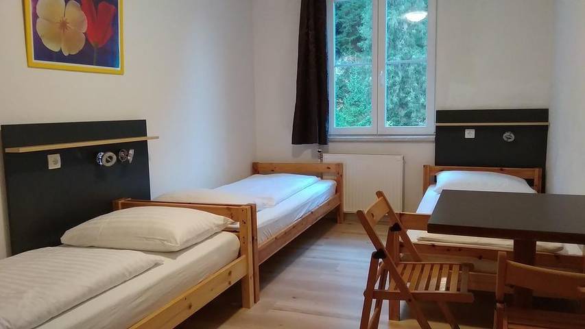 Familienzimmer Economy  max. 4 Pers. in Gries am Brenner, Zillertaler Alpen