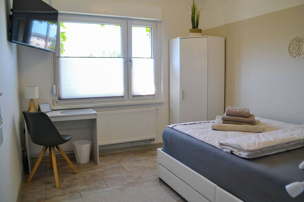 Ganze Wohnung, Gästewohnungen Zu Hause - Ferienwohnung in Guben, Cottbus und Umgebung