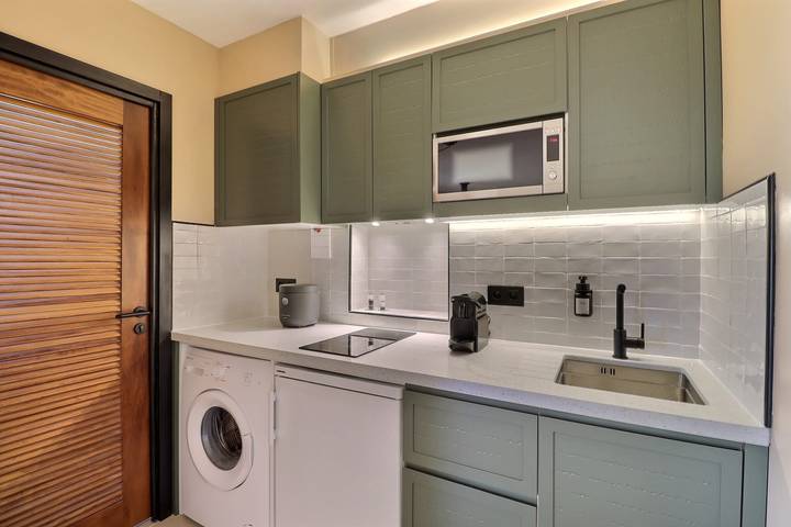 Gîte pour 2 personnes, avec piscine et terrasse dans Tahiti - 4