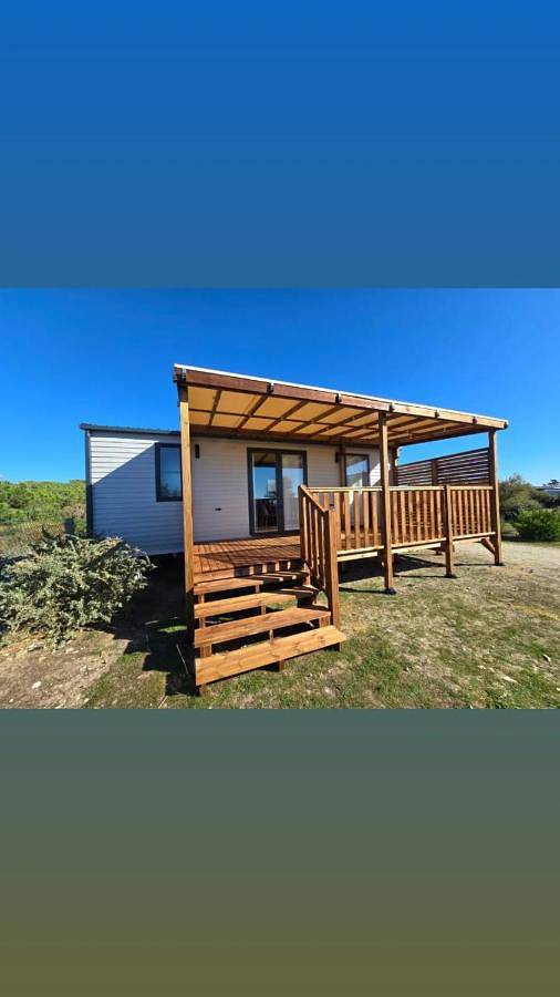 Camping voor 4 personen, with uitzicht and tuin as well as terras in Vendays-Montalivet