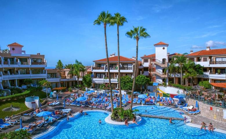 Apartahotel para 10 personas, con piscina y vistas además de jardín y piscina para niños en Tenerife