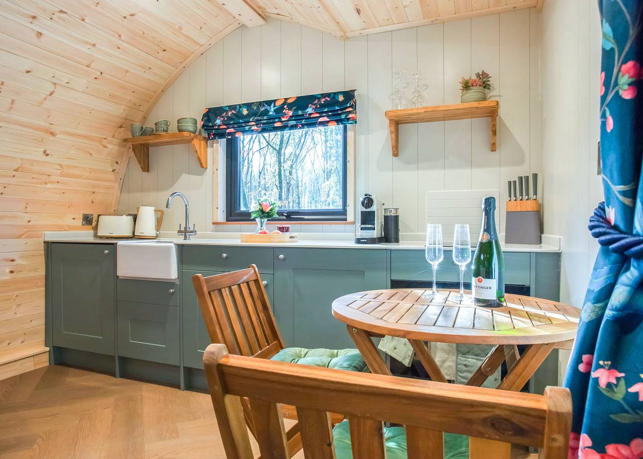 Meadowsweet Treehouse in Shropshire