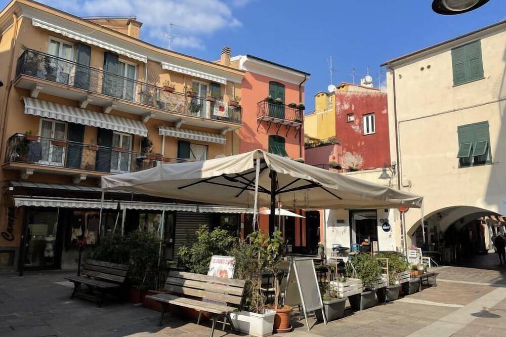Entire apartment, Tra Sole e Mare by Interhome in Spotorno, Riviera di Ponente