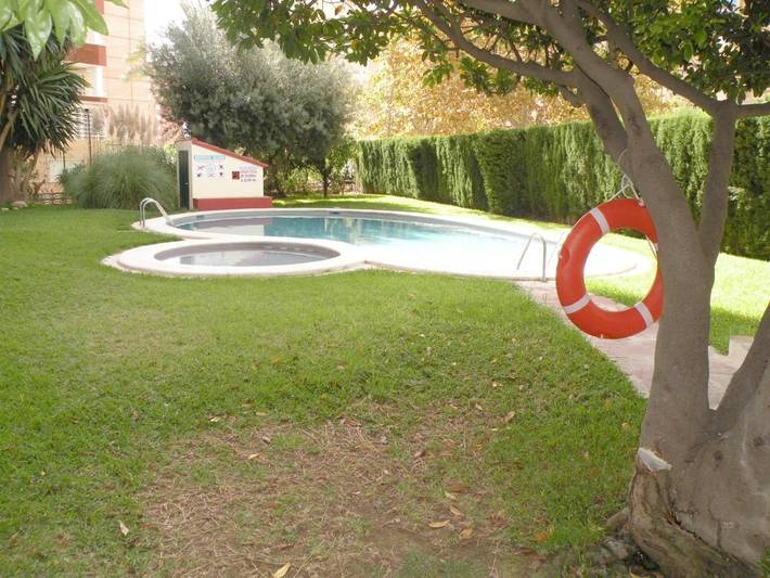 Casa rural para 6 personas, con jardín además de piscina y vistas en Benidorm - 3