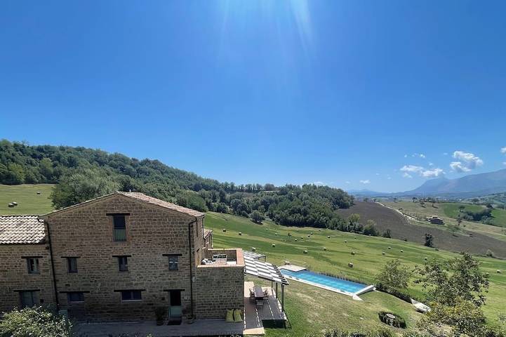 Villa for 10 people, with balcony and garden - 1