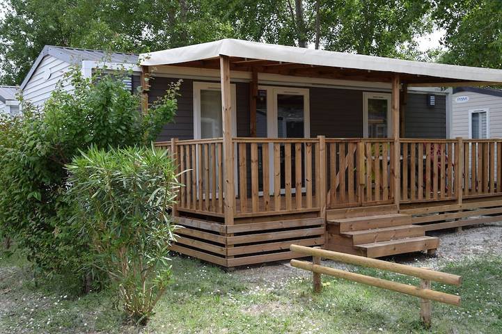 Camping pour 5 personnes à Vendres