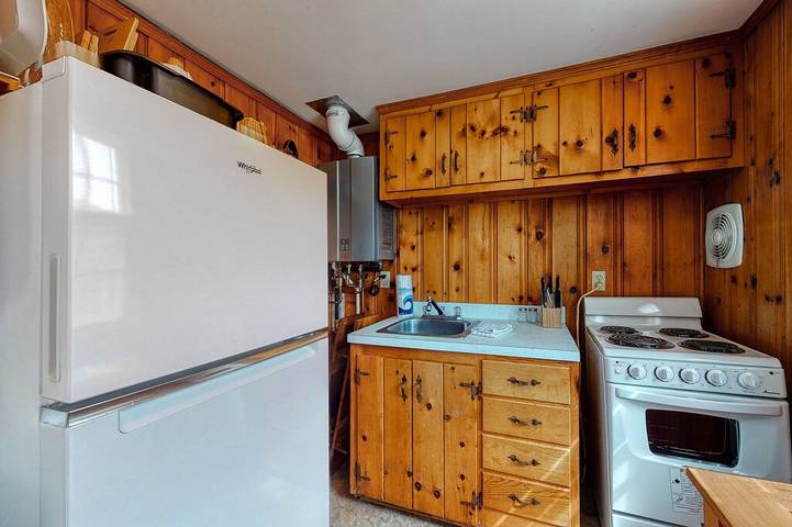 Vacation house for 4 people, with terrace and yard in Massachusetts