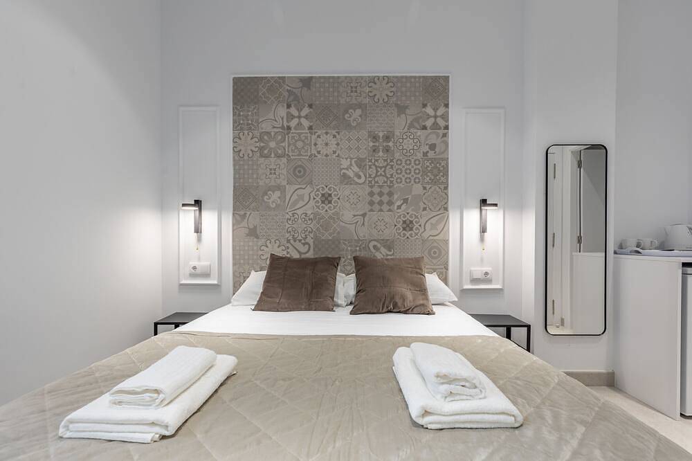 ≼ Clean & Cozy Room close to City Centre ≽ in Valencia City Centre, Valence (Espagne)