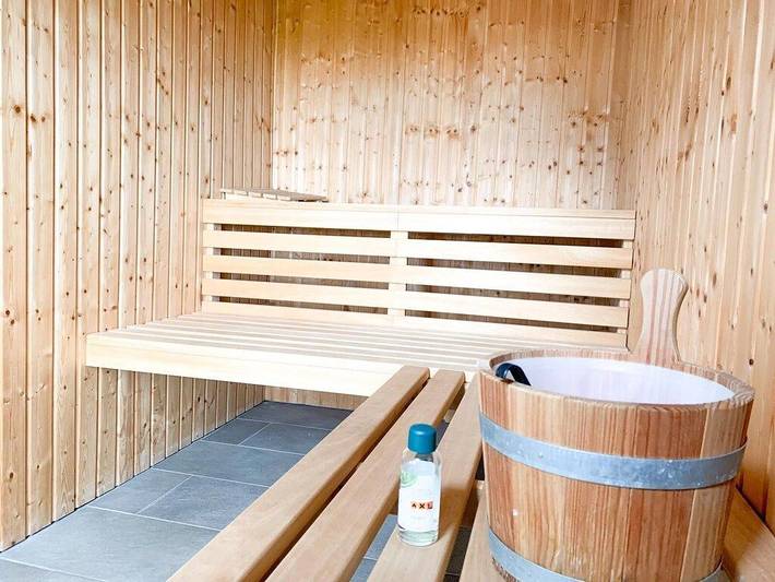 Reetdach-Ferienhaus "Weiße Reetdachkate" in Osterhever für 5 Personen in Osterhever, Eiderstedt