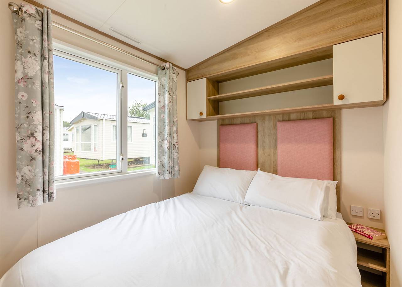 Silver 3 Bedroom Caravan, Sleeps 8 in Shanklin, Isla de Wight