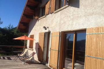 Maison de campagne pour 6 personnes, avec jardin et terrasse à Seyne-les-Alpes