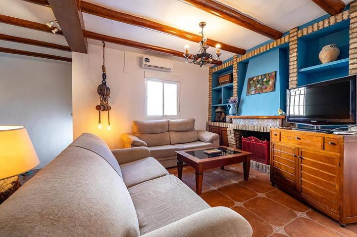 Casa rural para 6 personas, con Balcón y Terraza además de Jardín y Piscina en Punta Umbría