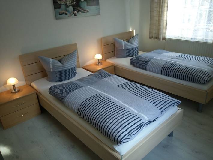 Ferienwohnung für 5 Personen, mit Balkon und Garten in Bannewitz - 2