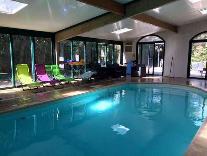 Maison de vacances pour 6 personnes, avec Terrasse ainsi que Jardin et Piscine
