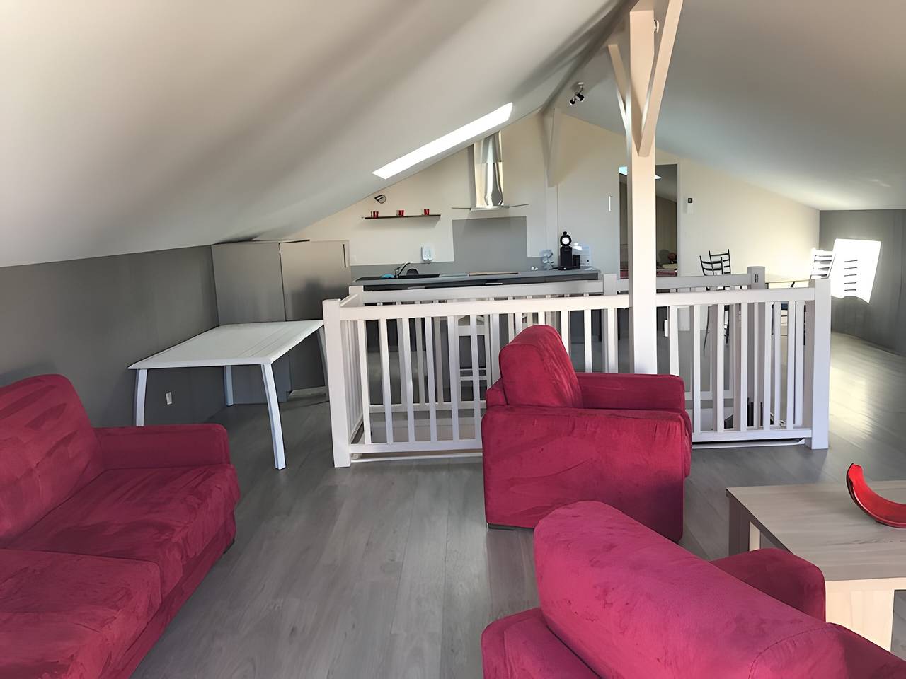 „Loft Grand Confort“ mit 3-Sterne-Klassifizierung, Pool, Wlan und Klimaanlage in Montalzat, Tarn-et-Garonne