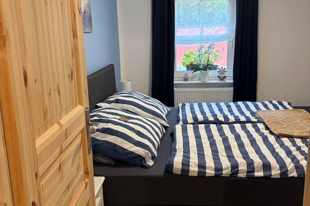 Ganze Wohnung, Wunderschöne \nferienwohnung „Am Eiscafé „ in Weißenfels, Saale-Unstrut