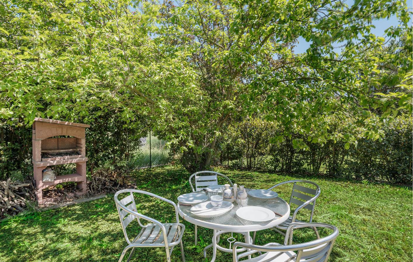 Cozy Apartment with WiFi, Parking, Terrace - 400m to Monterosi in Monterosi, Lake Bracciano