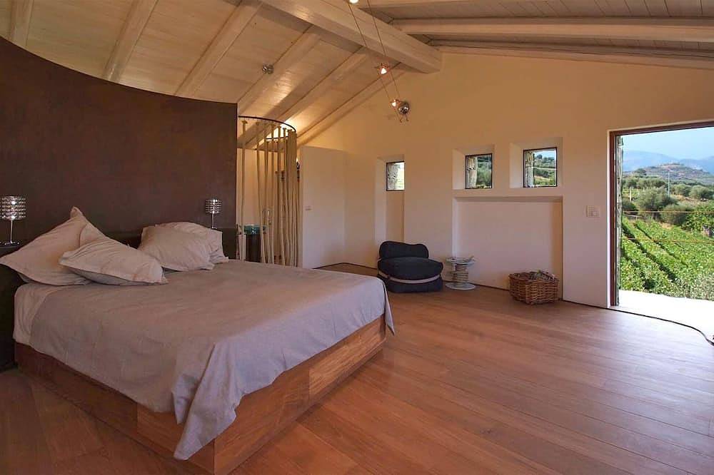 Hermosa casa en Dolceacqua in Dolceacqua, Alpes Ligures