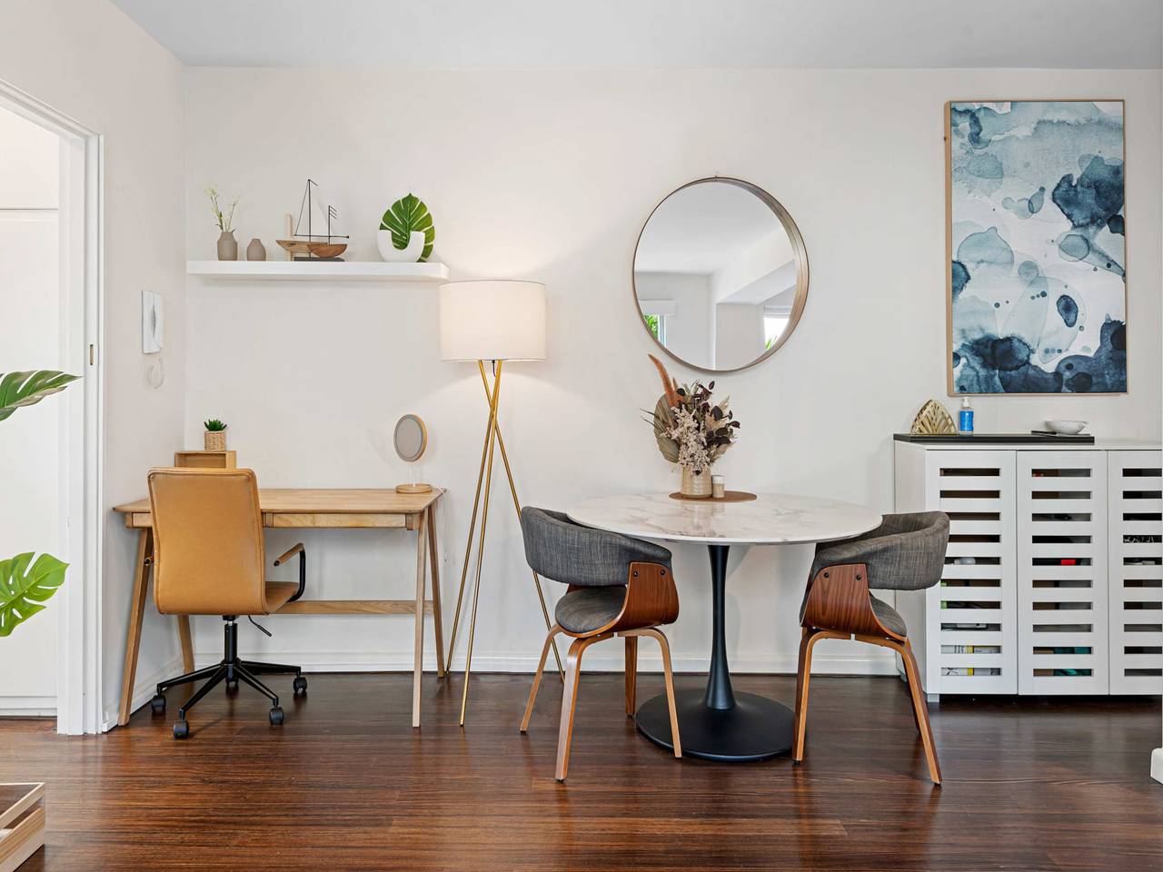 Entire apartment, Contemporary 1-Bed Unit Near Chapel St in Prahran, Melbourne