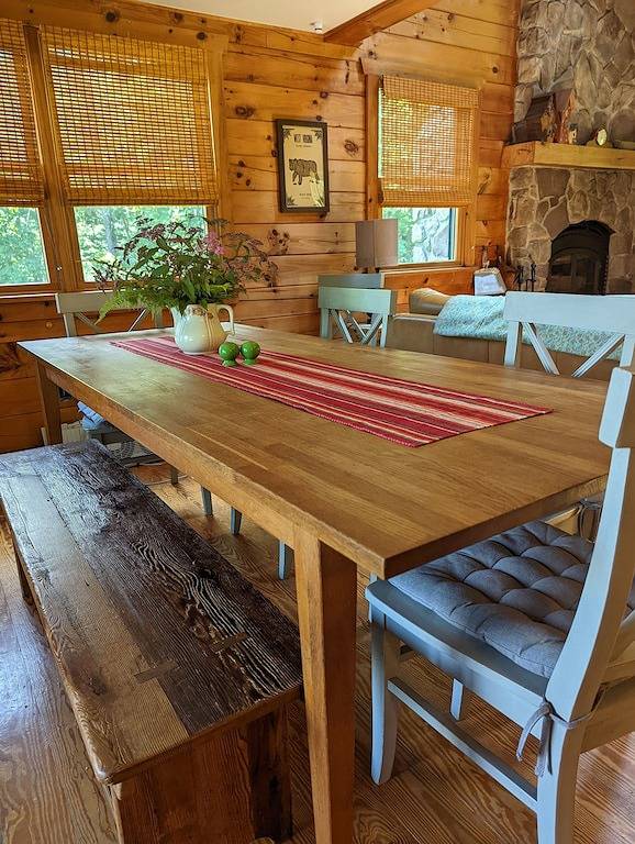 4-bedroom Vacation Cabin on 50 Private Acres in Seneca Rocks