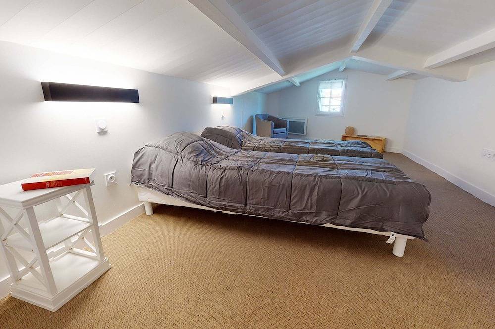 2 bedroom private vacation home in sainte-marie-de-rã© France in Sainte-Marie-de-Ré, Ile de Re