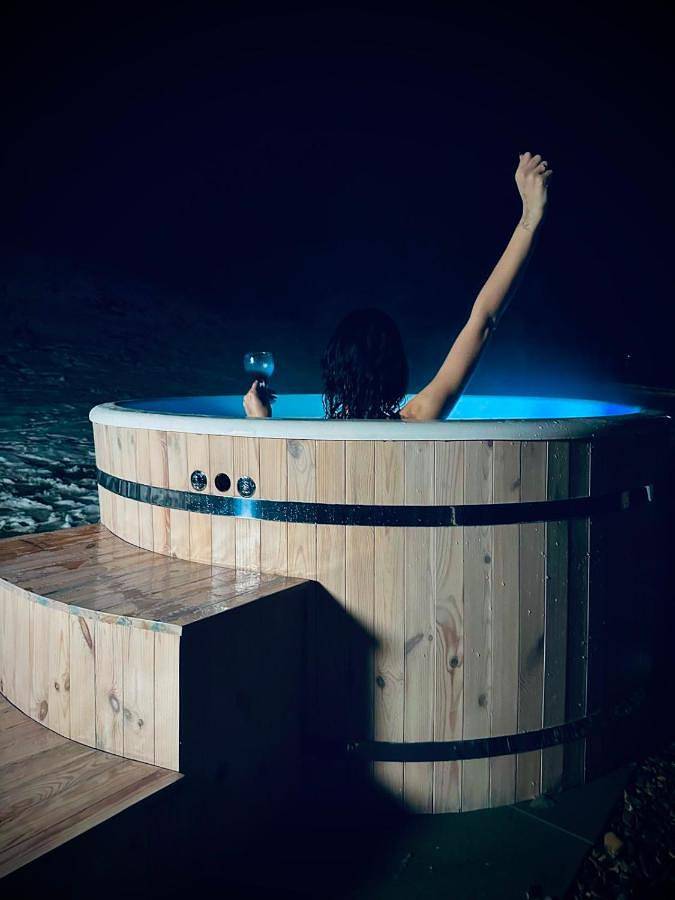 Domek letniskowy dla 7 osób, z Balkon i Jacuzzi oraz Taras i Ogród w Podkarpacie