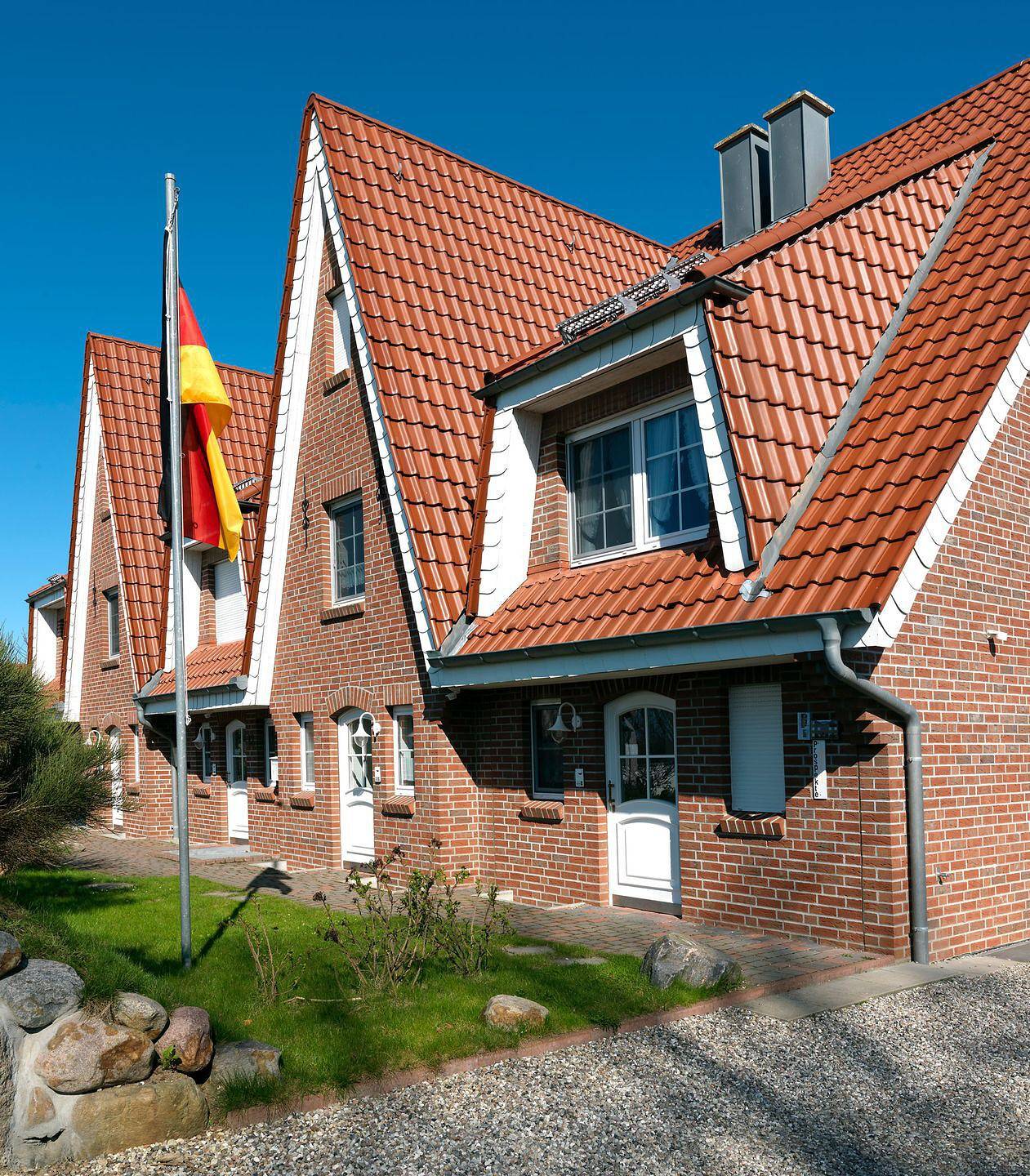 Ganze Wohnung, Ferienwohnung Strandglück mit Kamin und Terrasse am großen Garten in Gollwitz, Nordwestmecklenburg (Wismar und Umgebung)