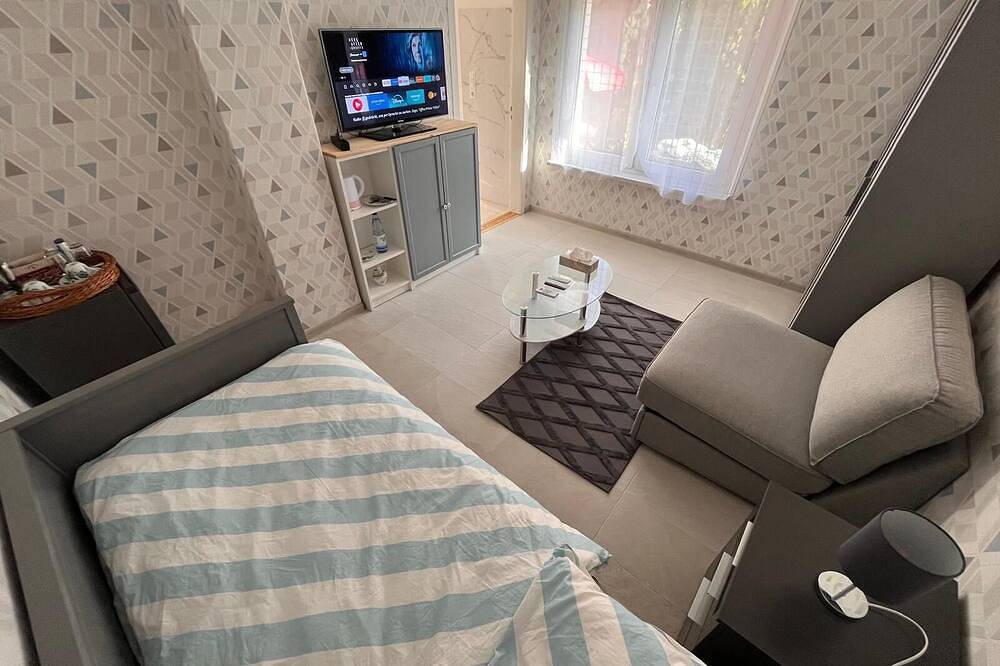 Ganze Wohnung, Wohnung mit Aircon am Scharmützelsee in Diensdorf-Radlow, Dahme-Seengebiet