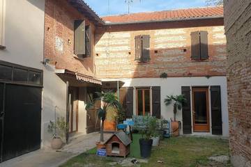 Gîte pour 7 personnes, avec jardin à Garidech