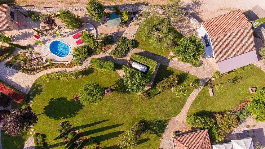 Bungalow für 2 Personen, mit Pool und Garten auf Krk - 2
