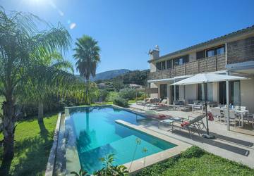 Villa in Pollença, Serra de Tramuntana für 8 