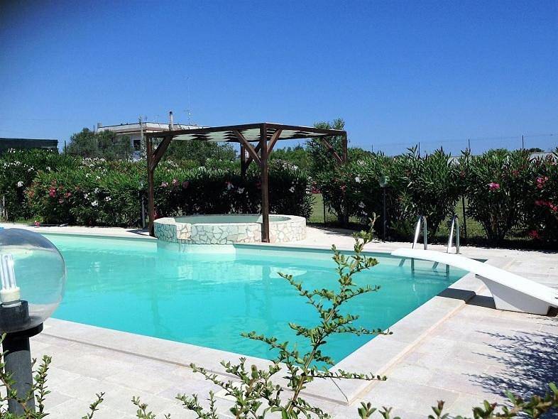 Villa with private pool & garden in Southern Italy in Brindisi, Salento