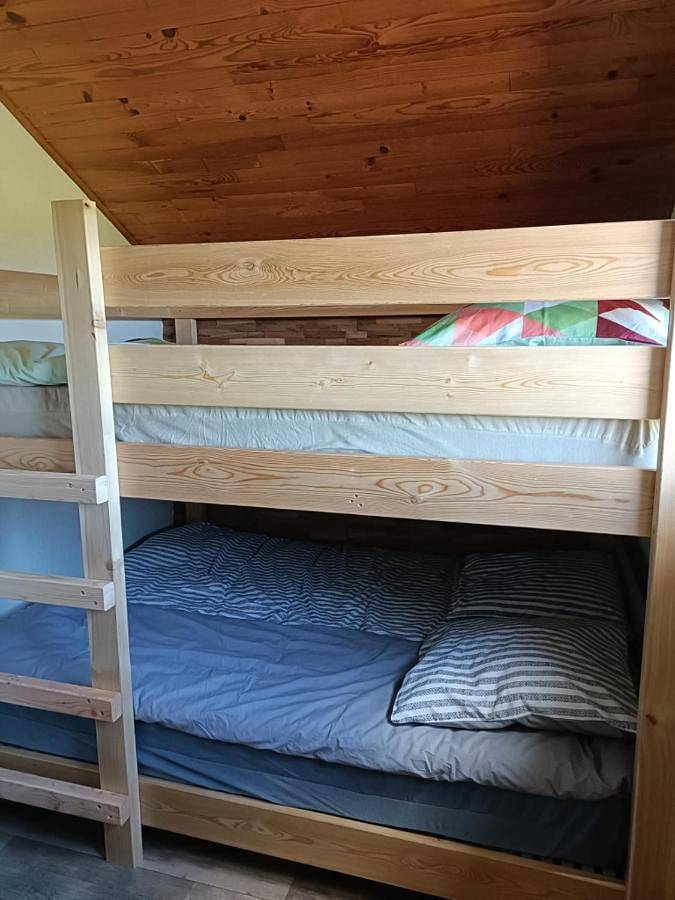 Location de vacances pour 13 personnes, avec terrasse et vue à Longevilles-Mont-d'Or - 3