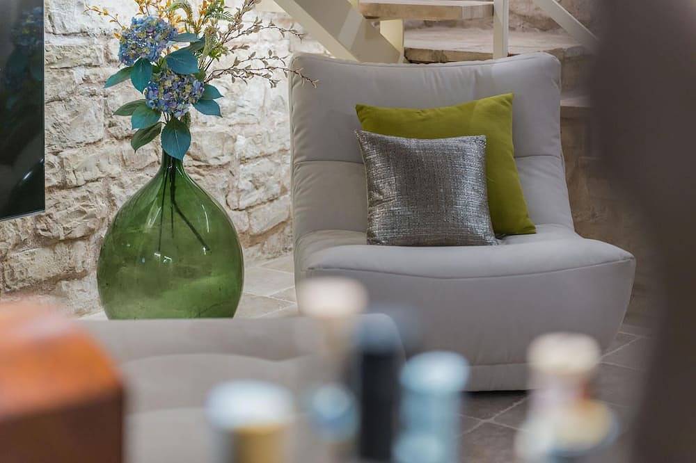 Villa Azzurra - Villa privata, 2 camere, jacuzzi, A/C, wifi, Marche in Cagli, Valle del Metauro