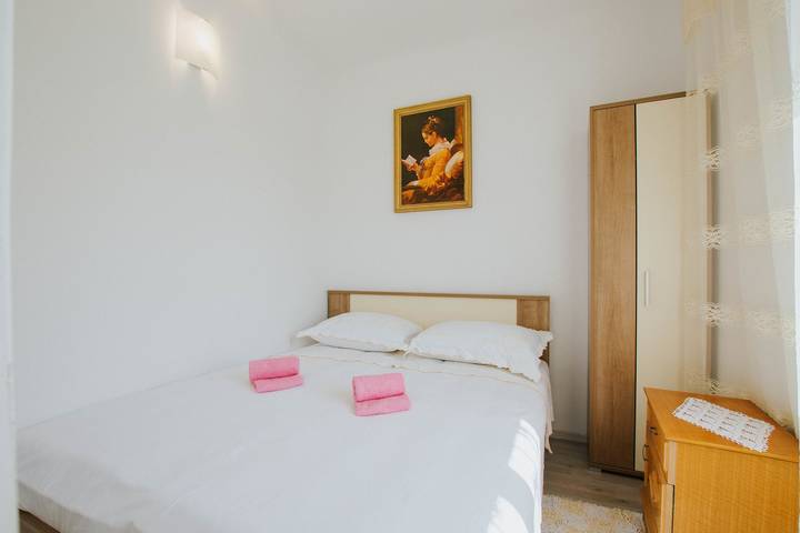 Vakantiehuis voor 8 personen, met tuin op Čiovo