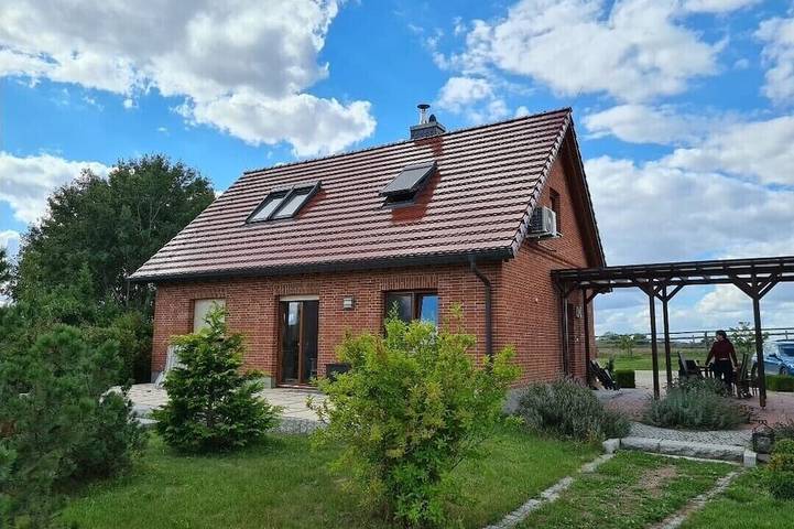 Ferienhaus für 3 Personen, mit Terrasse und Garten